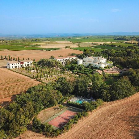 Chateau Hermitage De Combas Aparthotel Servian Esterno foto