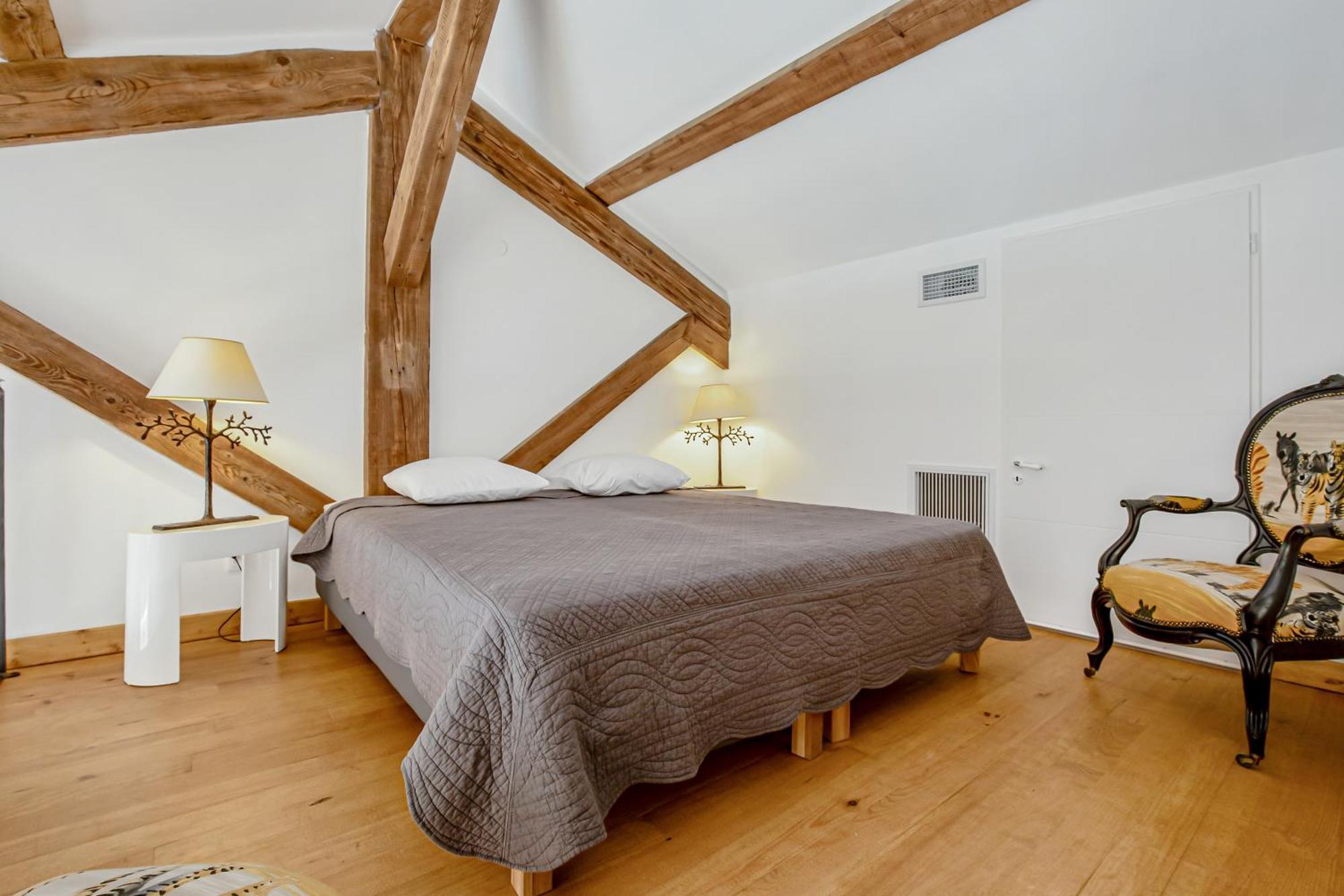 Chateau Hermitage De Combas Aparthotel Servian Esterno foto