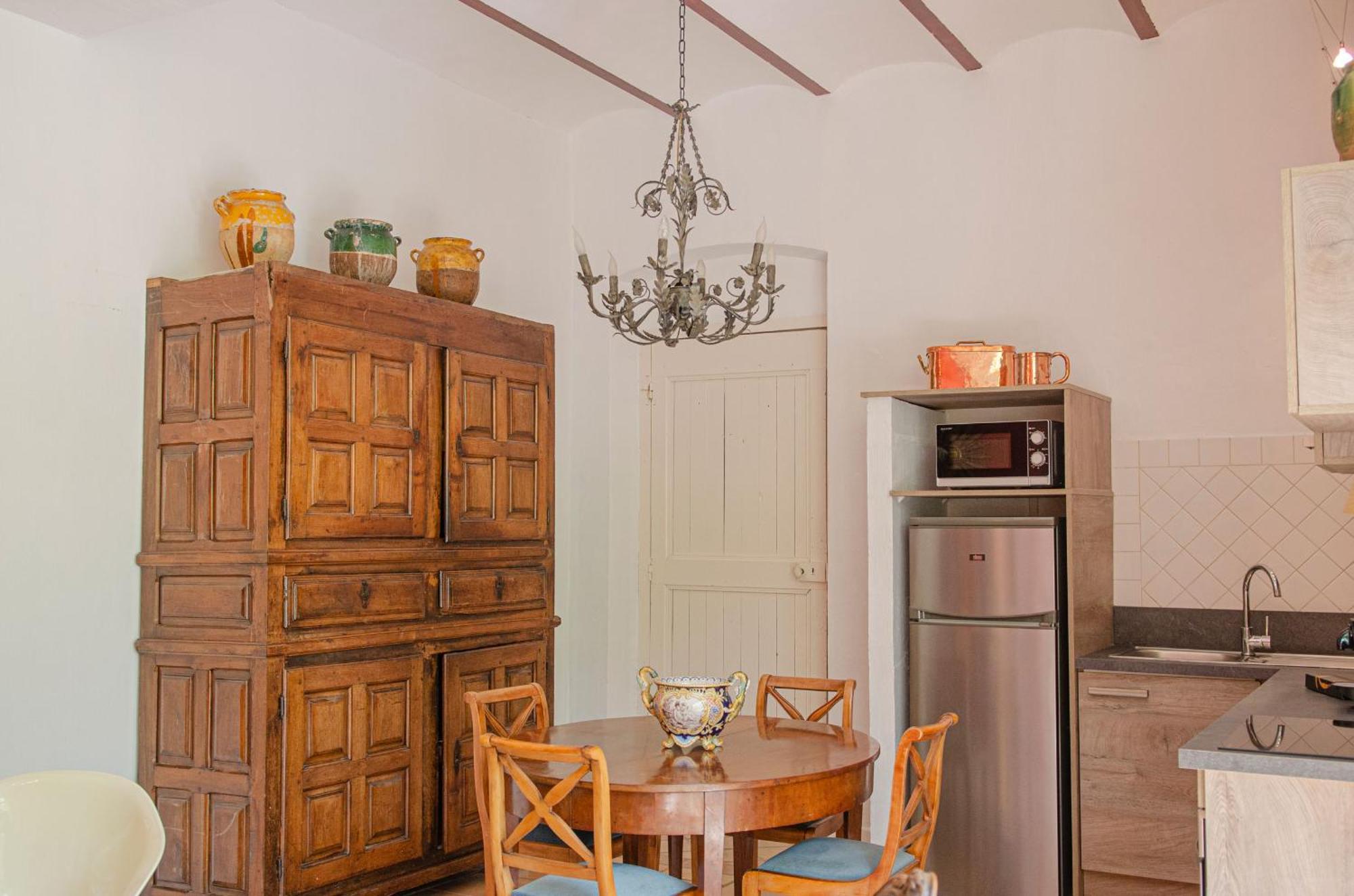 Chateau Hermitage De Combas Aparthotel Servian Esterno foto